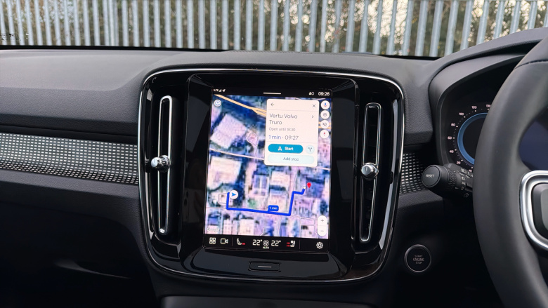 Volvo XC40 2.0 B4P Ultimate Dark 5dr Auto Petrol Estate